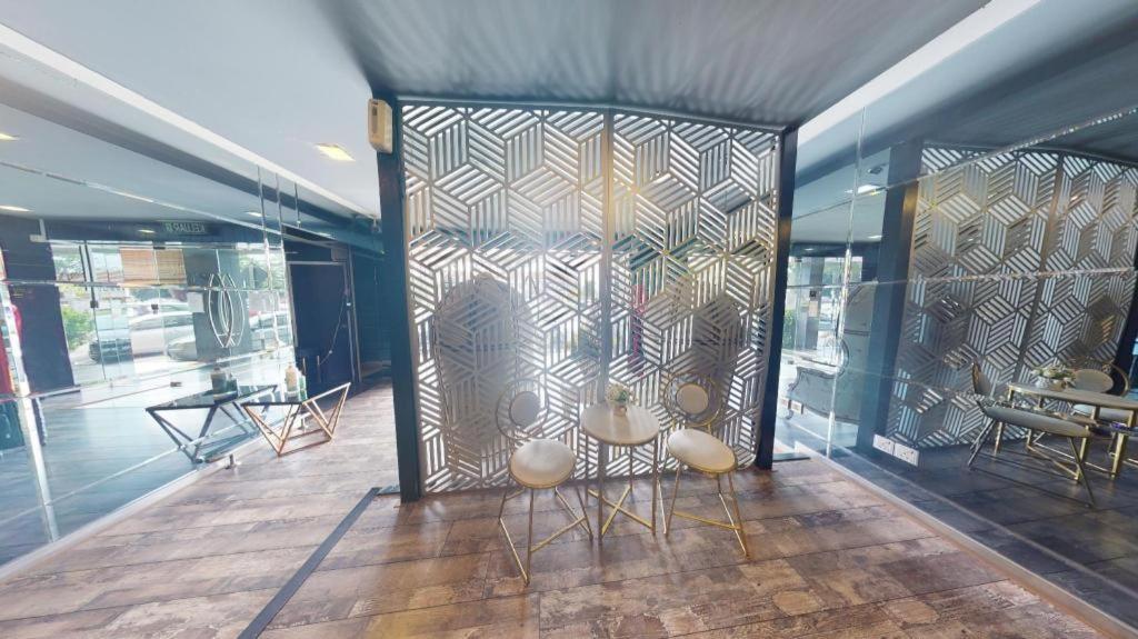 Artz Hotel Johor Bahru Exteriér fotografie